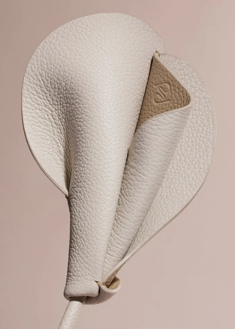 Polène Blume Pili< Blumen Aus Leder