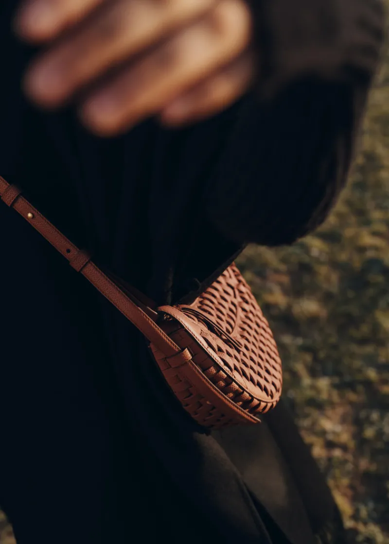 Polène Numéro Dix< Crossbody