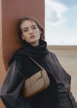 Polène Osmo< Schultertaschen|Sommertaschen
