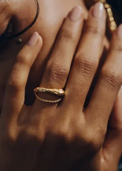 Polène Ring mit Kette Eroz< Ringe