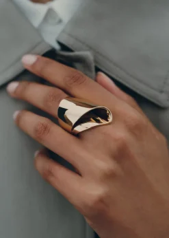 Polène Wickelring Éole< Ringe